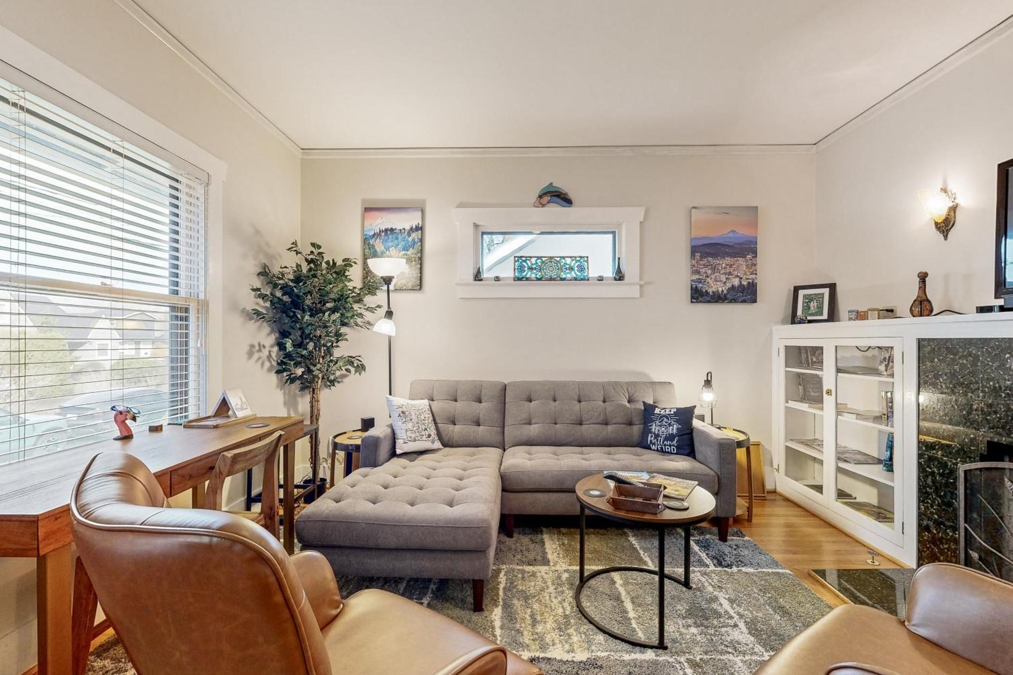 Beaumont Bungalow ポートランド エクステリア 写真